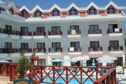 Ξενοδοχείο με διαμερίσματα Himeros 3*