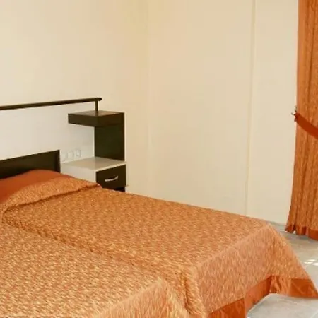 מלון דירות Himeros 3*